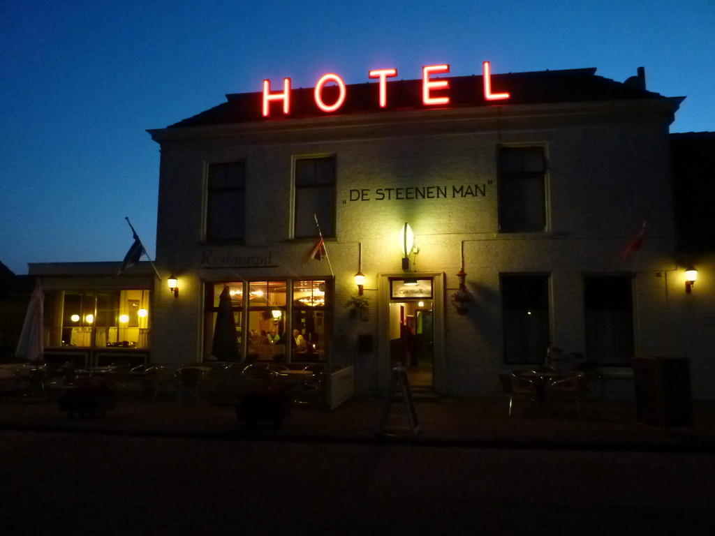 Hotel "De Steenen Man" Zurich Exterior photo